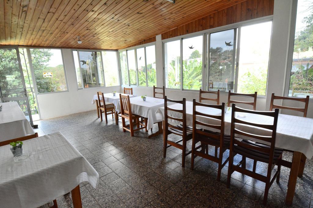 Hotel Chez Jeanne อันตานานารีโว ภายนอก รูปภาพ
